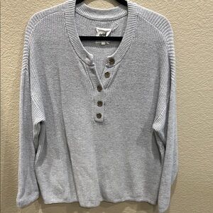 Aerie Gray Crew Neck Sweater with Relaxed Fit